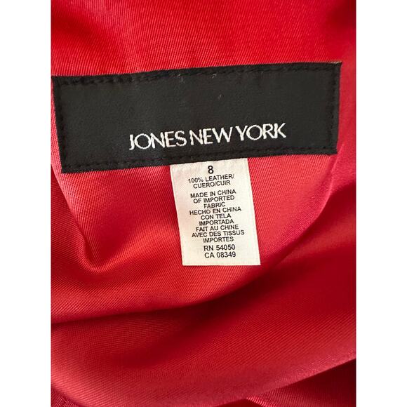 Jones New York 100% Leather Jacket, Pink-Red, 3 Button Closure, Women's size 8 - Picture 6 of 6